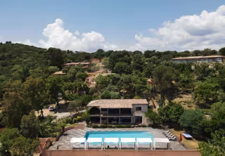Piscine extérieure 3