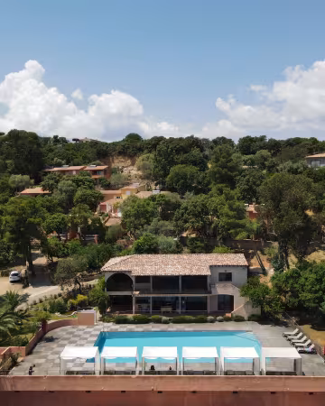 Piscine extérieure 3