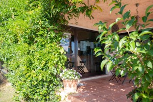 28_residence-royal-palm_reception     